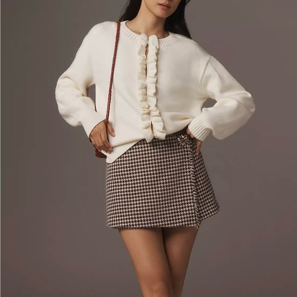 Anthropologie x English Factory Cream Ruffle chunky oversized cardigan.Size M